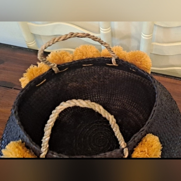 🟠Natural Seagrass Basket Black - Picture 4 of 7
